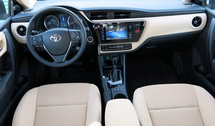Car image image 4