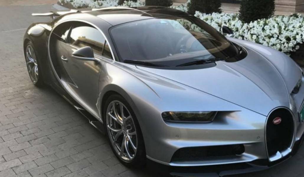 Car image image 3
